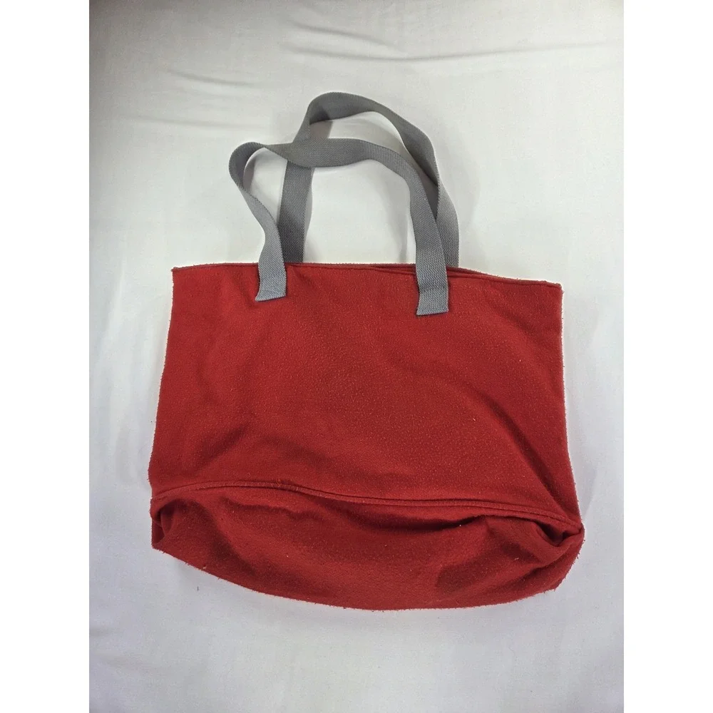 Jordache Vintage Cool Club International Bag Snap Closure